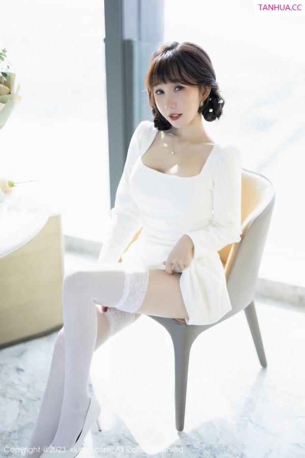 波巧酱  [XiuRen]高清写真图 2023.04.06 No.6528 波巧酱 丝袜美腿第5张图片